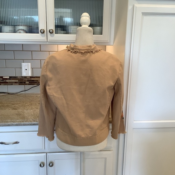 Stefanal Tan Jacket Size Large Embroidery on Sleeve - Picture 3 of 10